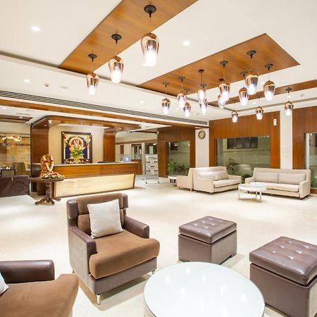 Hotel Saradha Grande Pudukkottai Eksteriør bilde